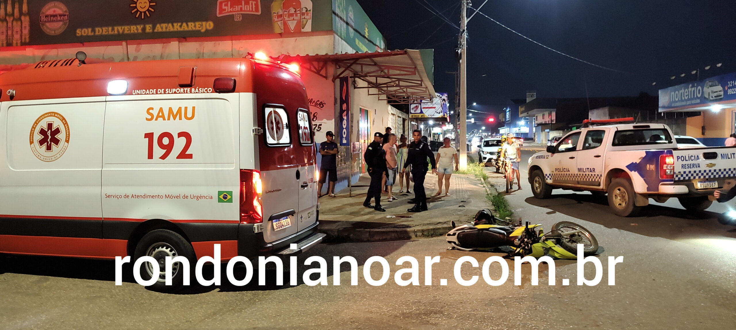 FINADO: Motociclista perde o controle da motocicleta.