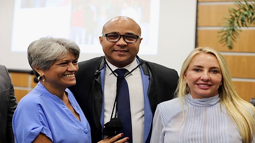 Ieda Chaves acompanha cerimônia de posse de novos representantes do TCE-RO e do MPC-RO