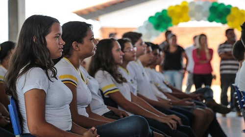 Alero aprova projeto de lei que autoriza governo a instituir programa de educação integral