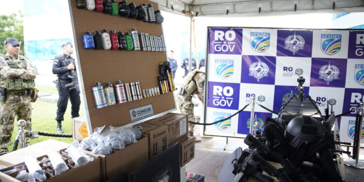 SESDEC INVESTIMENTO: Segurança Pública de Rondônia é fortalecida com entrega de equipamentos, armamentos e veículos