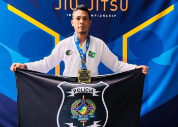 Edevaldo Neves parabeniza policial penal Ângelo Rafael por conquista no campeonato europeu de Jiu-Jitsu