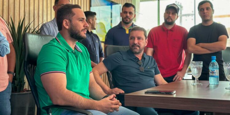 Affonso Cândido acompanha visita de Hildon Chaves a Ji-Paraná