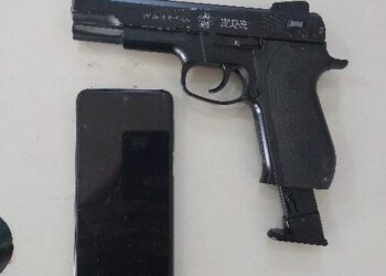 POLÍCIA MILITAR PRENDE SUSPEITOS POR RECEPTAÇÃO APÓS RASTREAR CELULAR ROUBADO