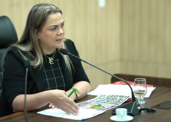 Chupinguaia: Cláudia de Jesus indica melhorias na RO-495 e construção de nova ponte