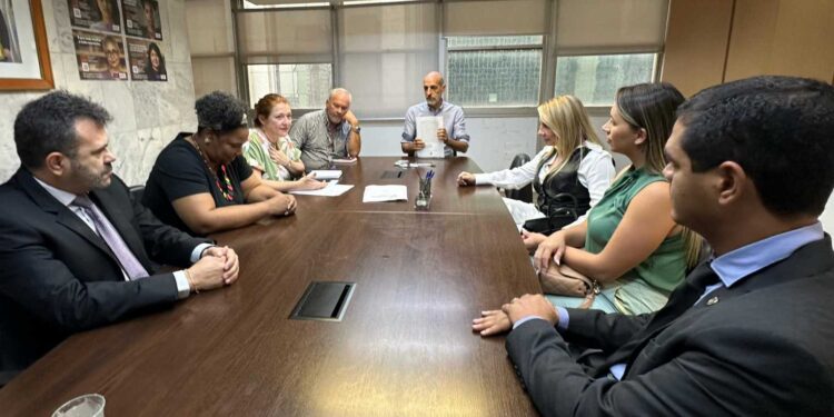 Ieda Chaves e Cássio Gois encabeçam pedido da Casa da Mulher Brasileira para Cacoal