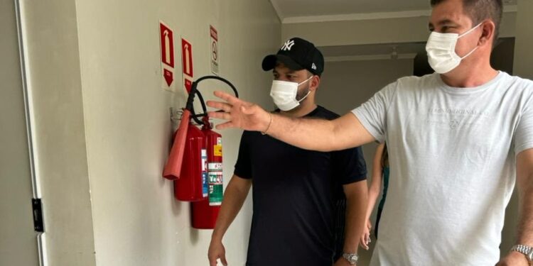 Edevaldo Neves visita unidades de saúde em Vilhena