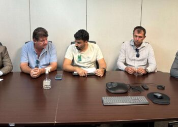 Pedro Fernandes intermedia reunião com empresários e ganha prazo para reformulação de “pauta da madeira”