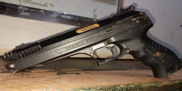 POLÍCIA MILITAR AGE RAPIDAMENTE E PRENDE SUSPEITO DE ROUBO