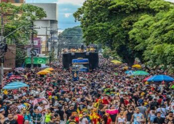 BANDA DO VAI QUEM QUER: Prefeitura adota medidas para disciplinar o trânsito e garantir mais segurança aos foliões