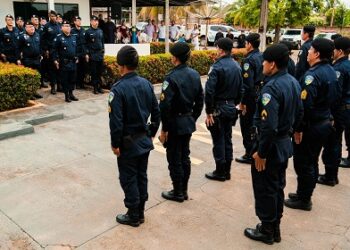 POLÍCIA MILITAR APRESENTA NOVO COMANDANTE DO 4º PELOTÃO