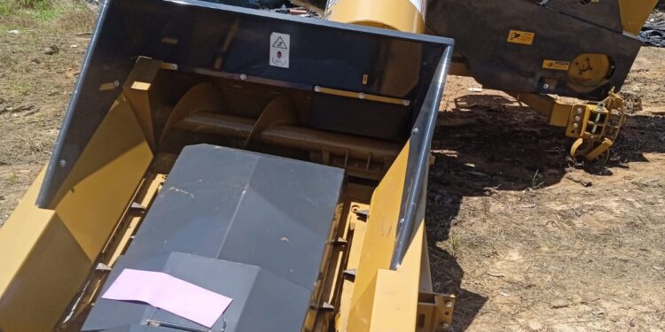 São Miguel do Guaporé recebe equipamentos agrícolas com emenda de Cláudia de Jesus