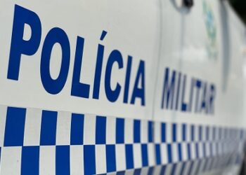 POLÍCIA MILITAR RESGATA HOMEM DEBILITADO EM APARTAMENTO APÓS ALERTA DE VIZINHA