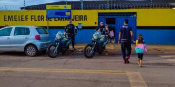 Polícia Militar intensifica fiscalização e orienta quanto aos cuidados no trânsito para volta às aulas