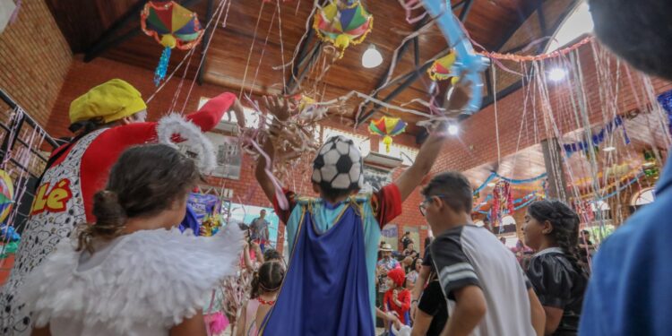 CARNAVAL :Curumim Folia acontece no próximo domingo (11), no Mercado Cultural