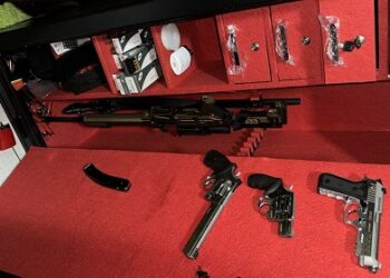 OPERAÇÃO CONJUNTA ENTRE AS FORÇAS POLICIAIS, PF E PM APRENDE ARMAS E MAIS DE MIL MUNIÇÕES