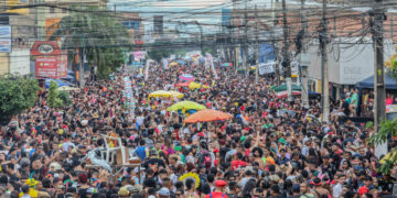 PROIBIDOS :”Paredões” não estão liberados na Banda; apenas os carros de som que integram o desfile estão autorizados