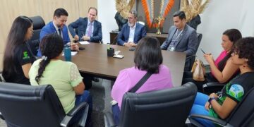 Deputado Delegado Camargo recebe demanda do Ifro de Ariquemes