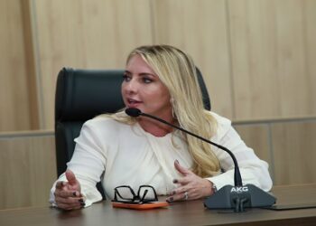 Ieda Chaves atende Pimenteiras do Oeste com aquisições de equipamentos hospitalares
