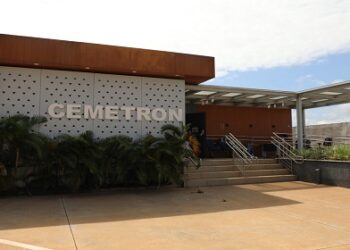 Pacientes com quadro grave de dengue são atendidos no Centro de Medicina Tropical de Rondônia
