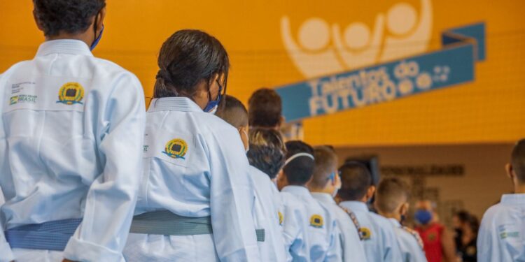 Escolas do Programa Talentos do Futuro retornam com as atividades a partir da próxima segunda-feira (4)