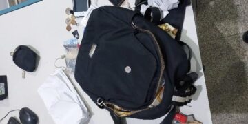 POLICIA MILITAR APREENDE DOIS ADOLESCENTES E DOIS HOMENS POR ROUBO