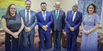 Presidente da Alero destaca harmonia entre os Poderes em encontro no TJRO