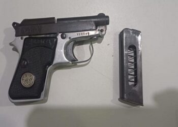 AÇÃO DA PMRO PRENDE HOMEM QUE PORTAVA, ILEGALMENTE, ARMA DE FOGO EM CASA NOTURNA