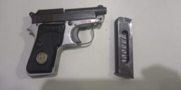 AÇÃO DA PMRO PRENDE HOMEM QUE PORTAVA, ILEGALMENTE, ARMA DE FOGO EM CASA NOTURNA