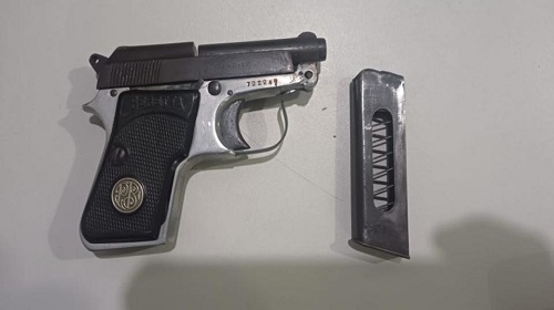 AÇÃO DA PMRO PRENDE HOMEM QUE PORTAVA, ILEGALMENTE, ARMA DE FOGO EM CASA NOTURNA