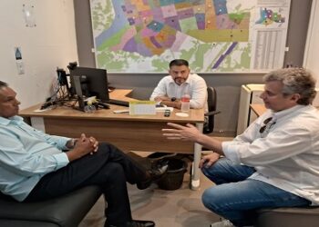 Jurandir Bengala solicita melhoria de iluminação e infraestrutura à EMDUR