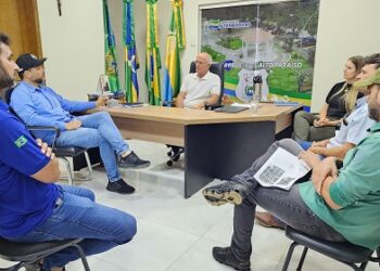 Deputado Delegado Camargo propõe recapeamento total da RO 459 em Alto Paraíso