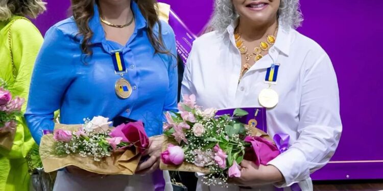 Delegadas da Polícia Civil recebem Comenda Madeira-Mamoré da Prefeitura de Porto Velho