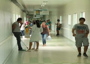 Iniciativa de Cláudia de Jesus busca agilizar consultas de urologia e nefrologia no SUS