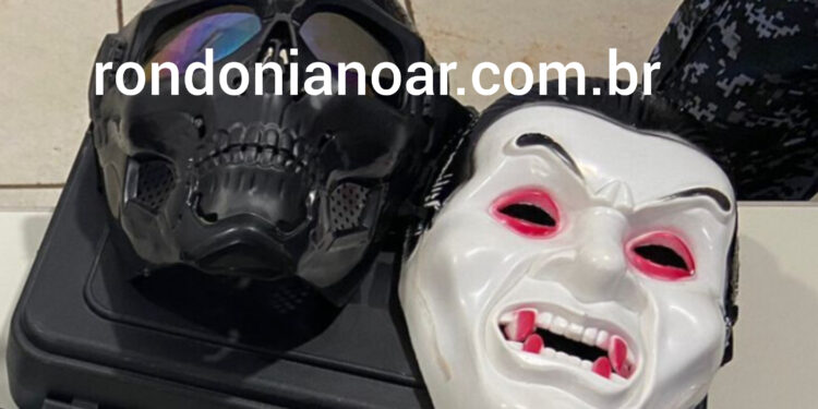 Máscara: PM prende suspeito com armas e munições