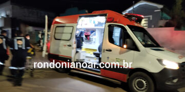 Urgente: homem é esfaqueado após brigar com mulher