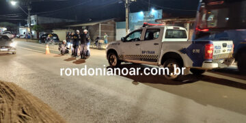 Motociclista: Mulher fica ferida após fazer uma manobra