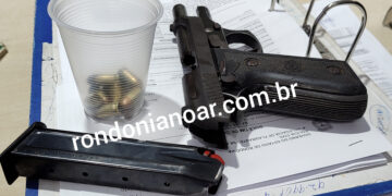 Padrasto é preso com arma após discussão com enteada.