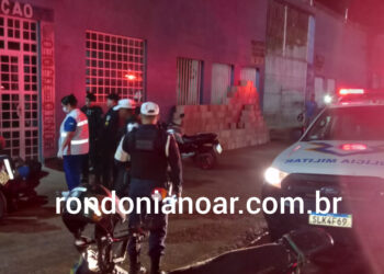 Motociclista fugiu após atropelar pedestres