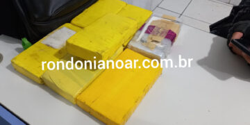 Policiais do Tático prenderam casal com droga.