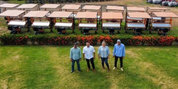 Presidente da Alero participa de entrega de equipamentos agrícolas no Centrer