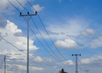 Energisa alerta para os riscos de cabos partidos e orienta população sobre conduta segura