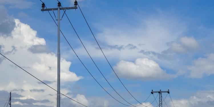Energisa alerta para os riscos de cabos partidos e orienta população sobre conduta segura