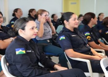 COMANDANTE-GERAL DA PM ENALTECE E HOMENAGEIA A MULHER EM SEU DIA, ESPECIALMENTE A MULHER POLICIAL MILITAR
