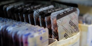 Automedicação no tratamento contra a dengue pode agravar sintomas da doença, alerta Agevisa