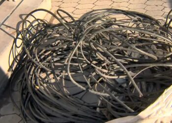 POLÍCIA MILITAR PRENDE SUSPEITO DE FURTO DE FIOS ELÉTRICOS EM ANTIGA CASA DE SHOW