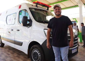 Emenda de Marcelo Cruz garante ambulância para atender a saúde de Castanheiras