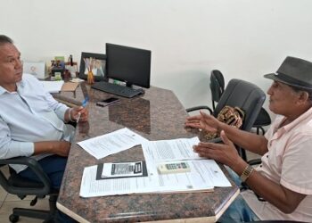 Vereador Jurandir Bengala solicita iluminação pública e tapa-buraco para o bairro Ronaldo Aragão
