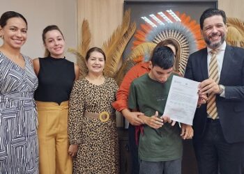 Delegado Camargo destina emenda de R$ 200 mil para formação de profissionais no atendimento especializado de autistas