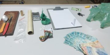 AÇÃO DA PMRO APREENDE DROGAS E RECAPTURA FORAGIDO DA JUSTIÇA