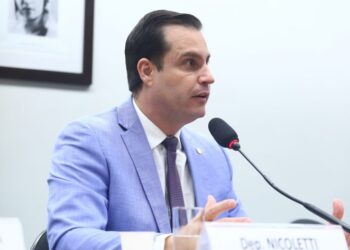 Projeto destina 30% de fundo penitenciário para melhoria de polícias penais  F